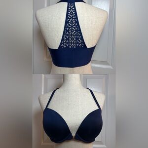 Victoria's‎ Secret Nlue navy Solid
34DD Love Cloud Push Up Plunge Bra
VS!!
